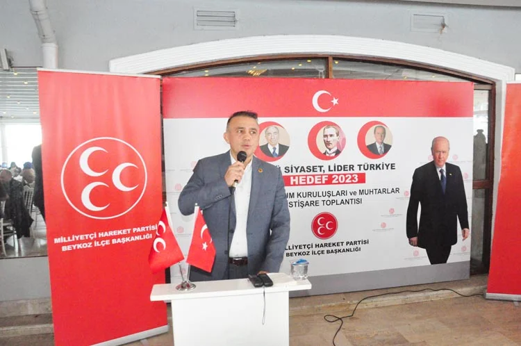 Beykoz Muhtarlar Derneği Başkanı MHP Toplantısında konuştu 1 alt uUDCvC ROz