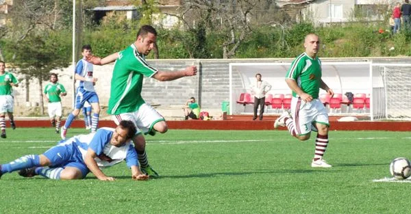 Beykoz Amatör Lig Takım'ları hafta sonunda soğuk bir havada maçlara