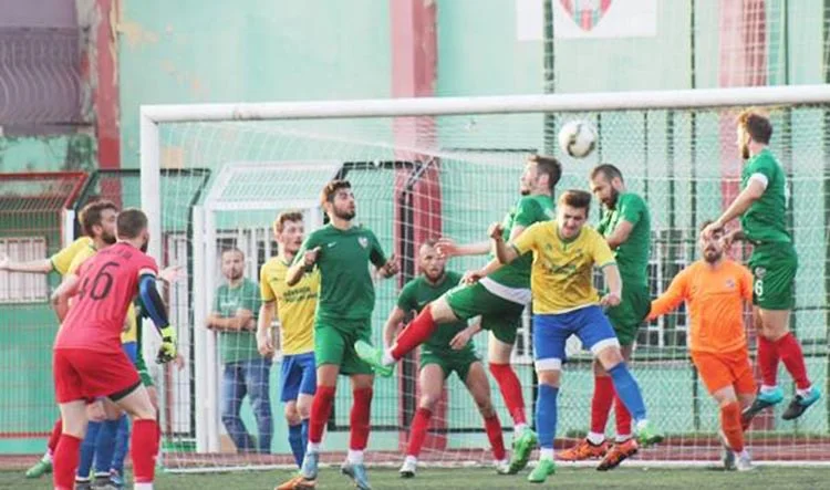 İstanbul Süper Amatör Ligde ilk haftayı 4 galibiyet  1