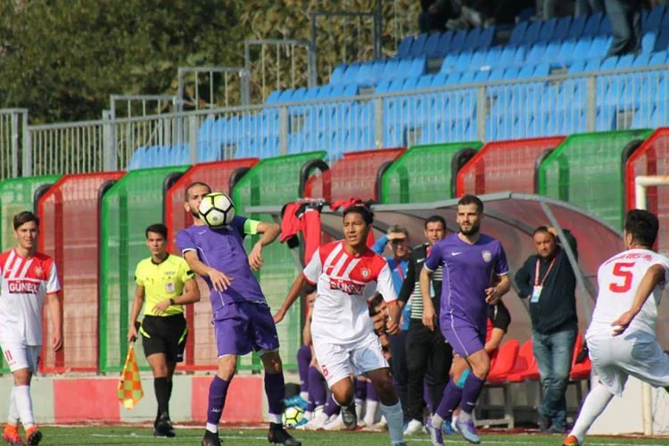 İstanbul Amatör liglerde mücadele eden Beykoz ekiplerinin 11 - 12