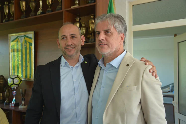 Beykoz'un bir asırdan fazladır faaliyetlerini sürdüren kulübü Anadoluhisarı'nda olağan genel