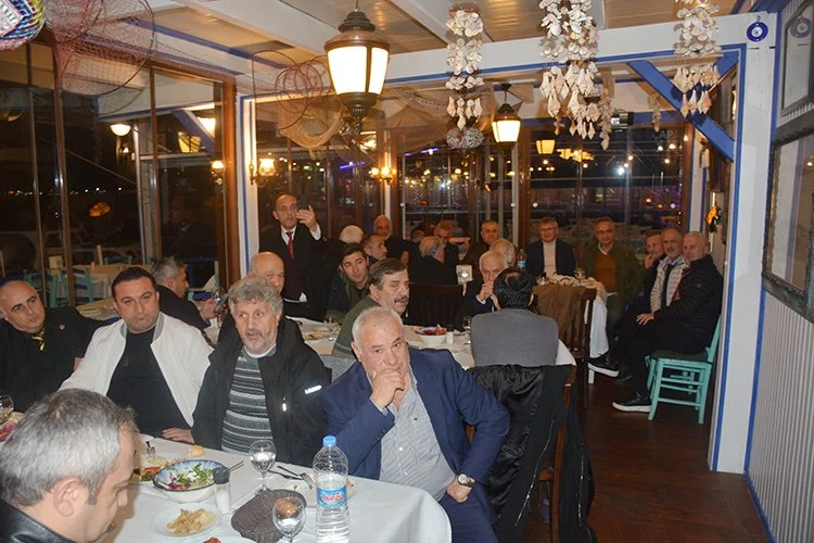 Merhum Cumhurbaşkanı Turgut Özal’ın kurucu Genel Başkanı olduğu, Yıldırım Akbulut