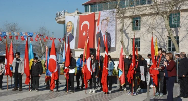 Beykoz'da Çanakkale Zaferinin 109. yılı için çelenk töreni 2 anma5 71LB0szDgs