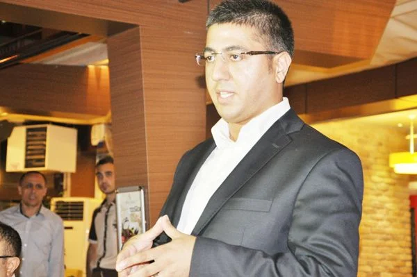 Ardahan Eğitim Vakfı (AREV), Anadolu ve Avrupa Yakası'ndan yaklaşık 20