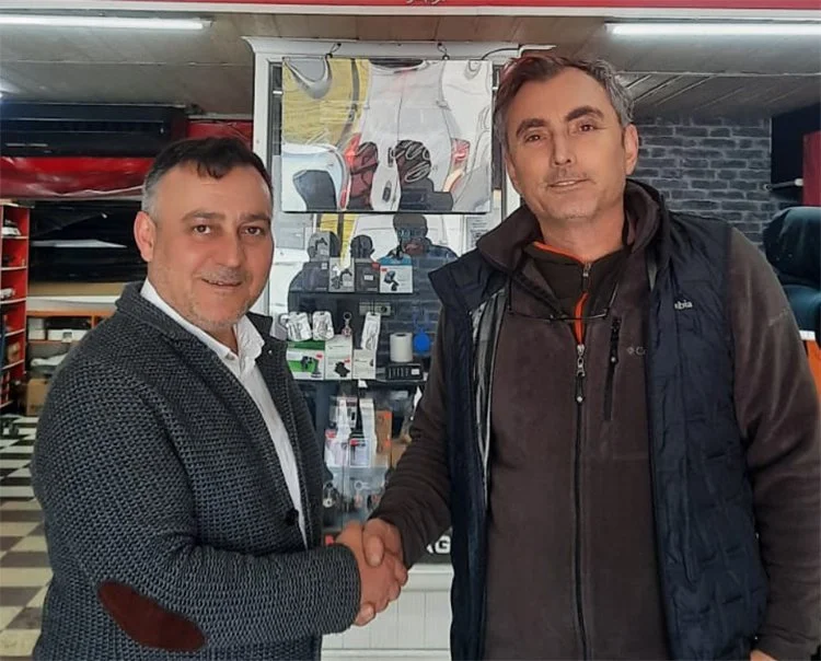 arda beyk KDLqVL5GI5