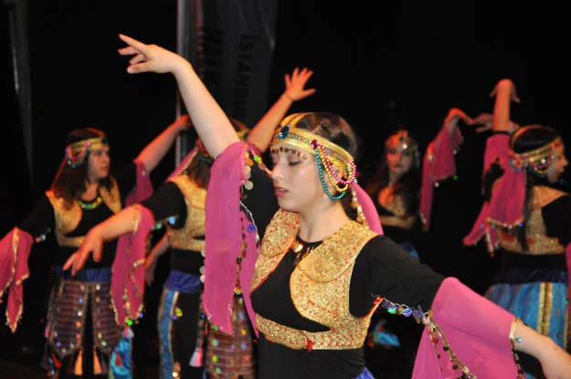 artvin hor Ph1G4mO01w