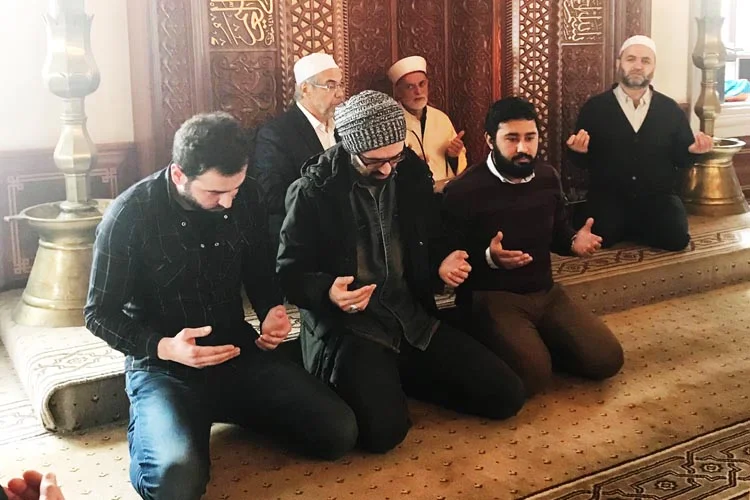 Bir Anadolu kasabası olduğu söylenen Beykoz’da arkadaşlıklarda Anadolu’da olduğu gibi