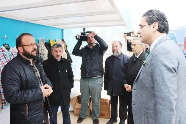 İHH Beykoz Gönüllüleri ve Beykoz Belediyesi işbirliği ile Kavacık Meydanı'nda