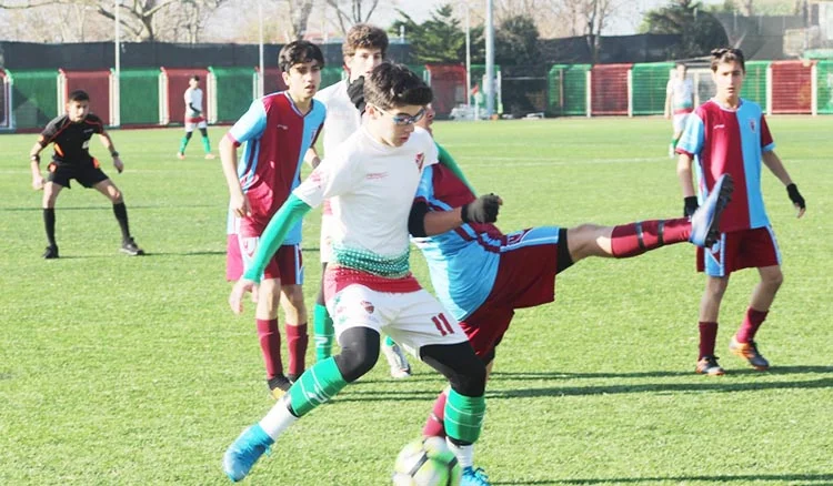 Paşabahçe U15 sağlam yol alıyor: 3-0 1 askin kara 2 QRoO tki1K