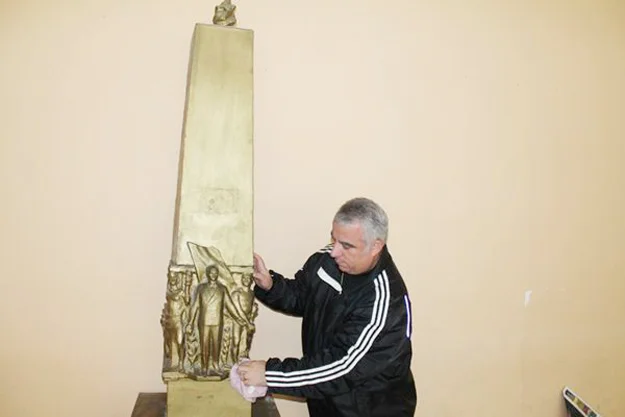 İsmail Albayrak, Yücel Çelikbilek’in  2 kere üst üste olmak