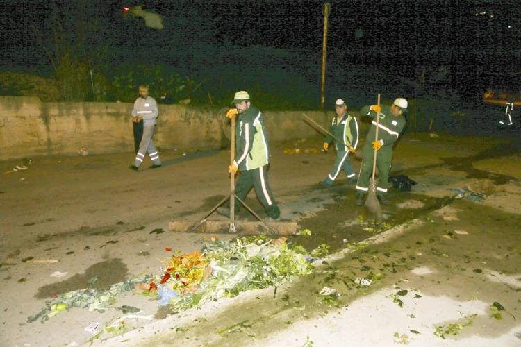 Beykoz'da pazar yerlerinden toplanan sebze ve meyve atıkları kompost yapılarak