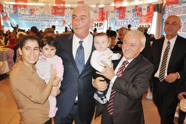 CHP Beykoz Belediye Başkan aday adayı Aydın Düzgün, partiye kazandırdığı