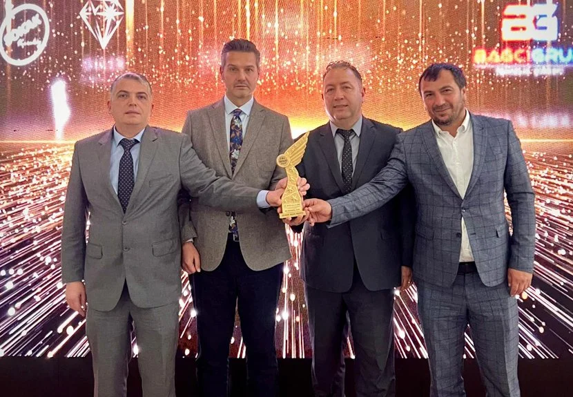 Beykoz merkezli faaliyetlerini sürdüren Ayna Uluslararası İnsani Yardım Derneği, Yılın