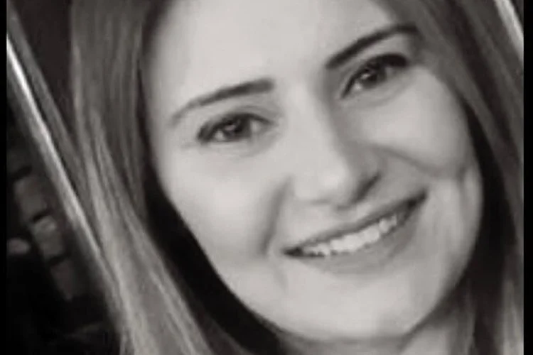 Beykoz'un öğretmenlerinden Ayşe Eda Özdemir ile kızı Ülkü Özdemir Hatay'da