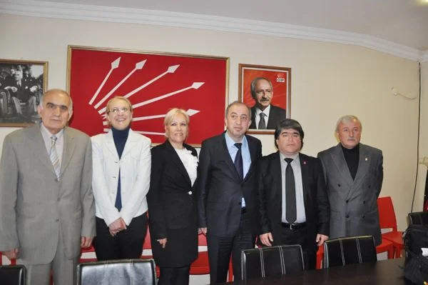 CHP Genel Başkan Yardımcısı Ayten Kayalıoğlu, 1 Nisan 2012 Pazar