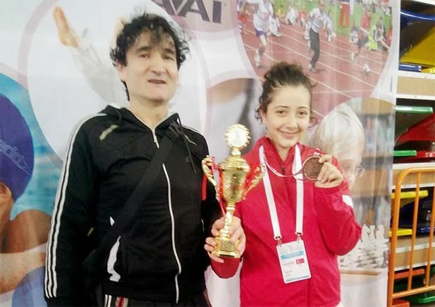 Taekwondo Sporcusu Berranur Çiftçi Konya'da gerçekleşecek Yıldız Milli Takımı seçmelerine