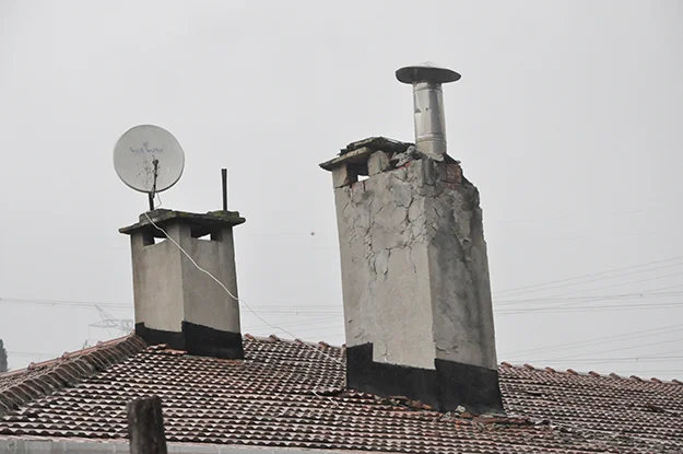 Beykoz Akbaba'da bulunan İsmail Özseçkin İlk ve Ortaokulu'nun çatısı can