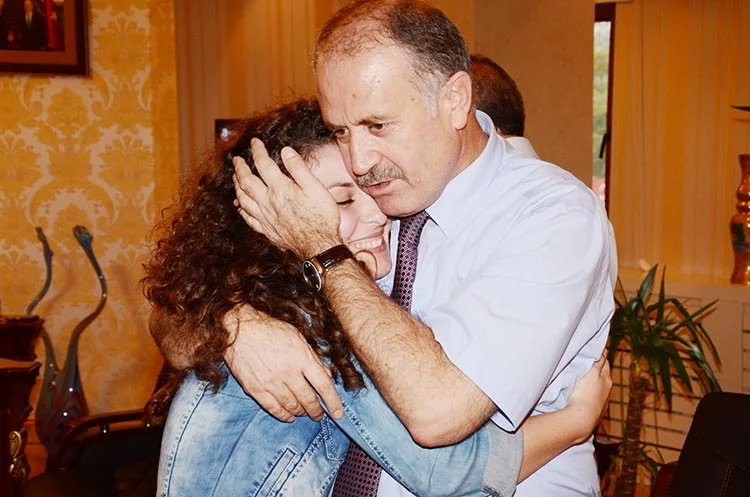 baba kiz 1 i4XYYwKFSG