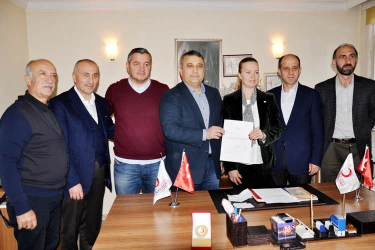 Beykoz Trabzonlular Derneği, Halep'e insani yardım için bağışçılarından toplamış olduğu