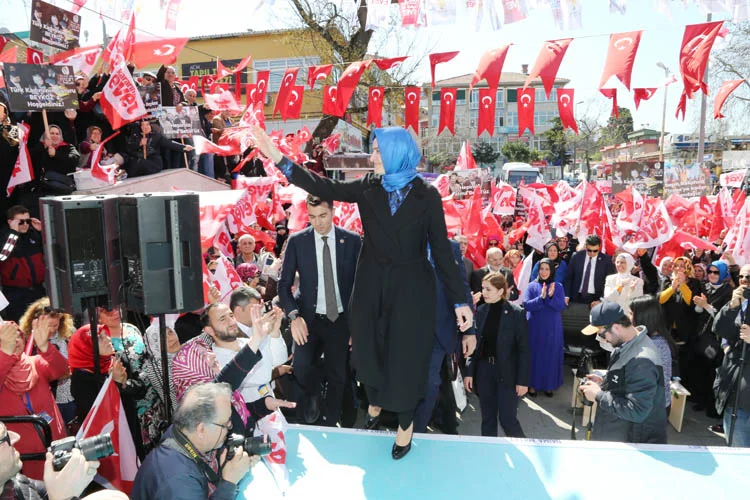 Aile ve Sosyal Politikalar Bakanı Fatma Betül Sayan Kaya, Paşabahçe