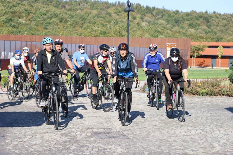 bakankasapogluyuruyu 1dvDfbIqgC