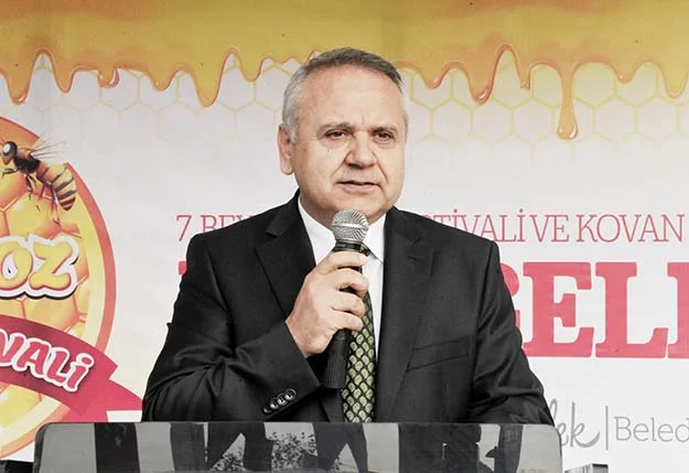 bal festiv v7EjEnH4Q