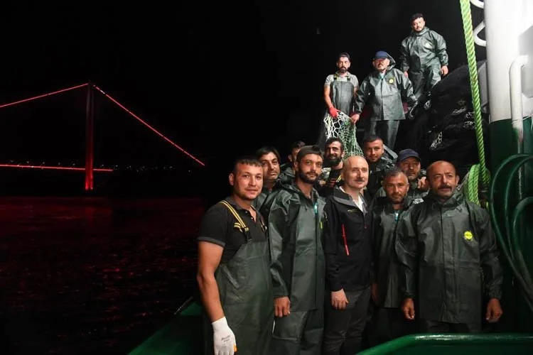 Ulaştırma ve Altyapı Bakanı Adil Karaismailoğlu, Beykoz'da düzenlenen su ürünleri