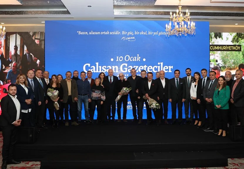 Beykoz Belediye Başkanı Alaattin Köseler, Limak Otel'de düzenlediği 10 Ocak