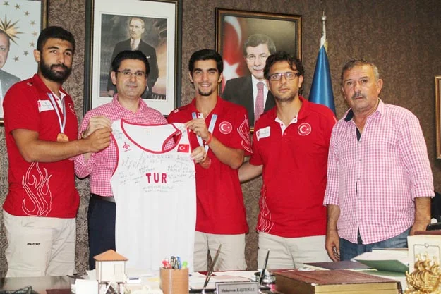 bas ziyar CBHW0B 065