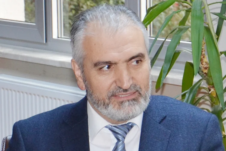 Beykoz Devlet Hastanesi Başhekimi Dr. Süleyman Erdoğdu yayınladığı masajla 14