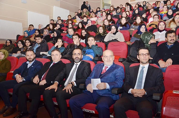 Beykoz Belediye Başkanı öğrencilerle buluştu 2 baskan 5 0abYAp RFA