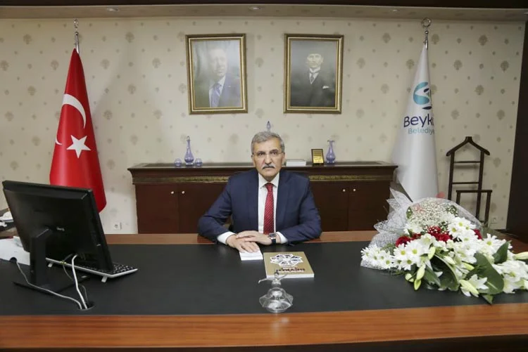 Mazbatasını aldıktan sonra büyük bir hızla mesaiye başlayan Beykoz Belediye