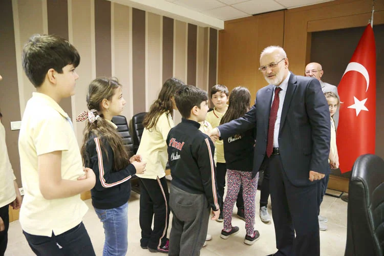 baskan amca 1 KWq zh4mim