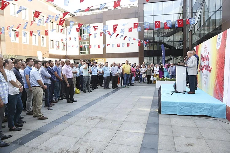 baskan bayr oopFj9ZI0m