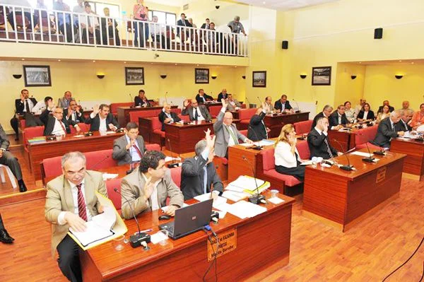 Beykoz Belediyesi’nin 2013 yılı bütçe görüşmelerinde sert tartışmalar yaşandı…