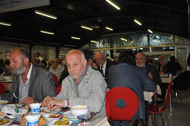 baskan yemek isci 2 Dzp3jf7Yet