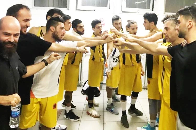Beykoz Basketbol Takımı, deplasmanda karşılaştığı Pask'ı 71 - 66 mağlup