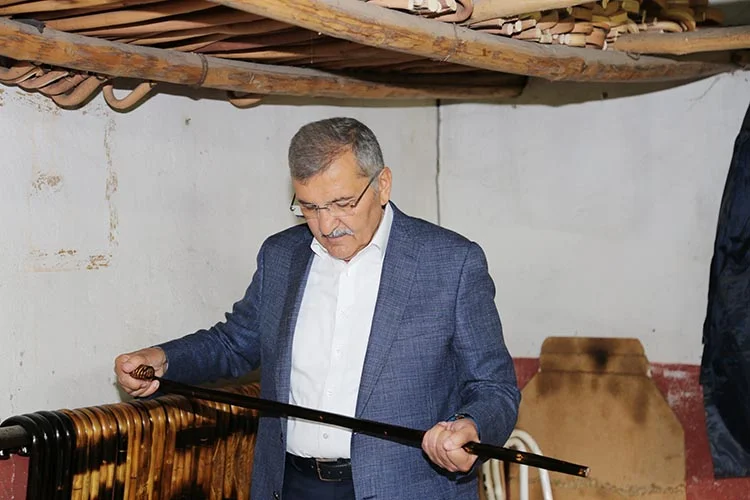 baston usta 3 jftW2opUoW