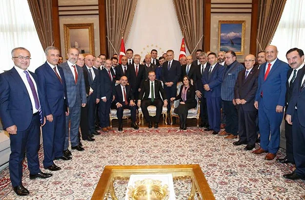 Kader Gür ile Dr. Ahmet Batu'nun çay simit sohbeti 2 batu 16 u6pPpjJbjF