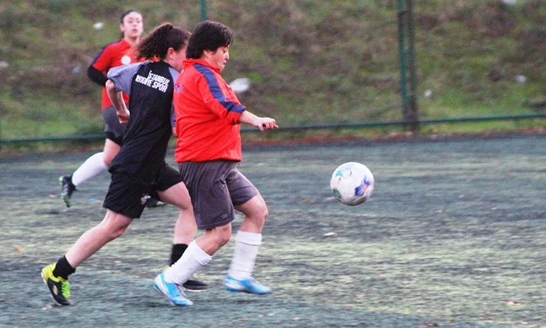 Beykoz’da bayan futbol takımına kimse destek vermiyor 1 bayan haber 2 STaCEhih53