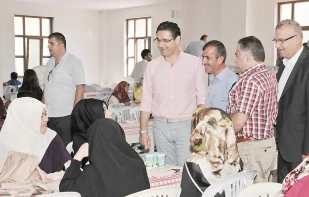 Beykoz'un köylerinde pilav ikramlı bayramlaşma gerçekleşti.