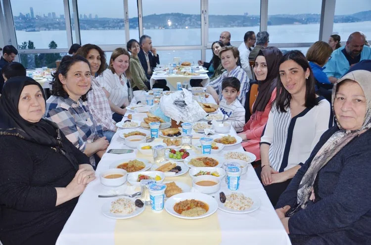 bdh iftar 20 7sKBL949cW