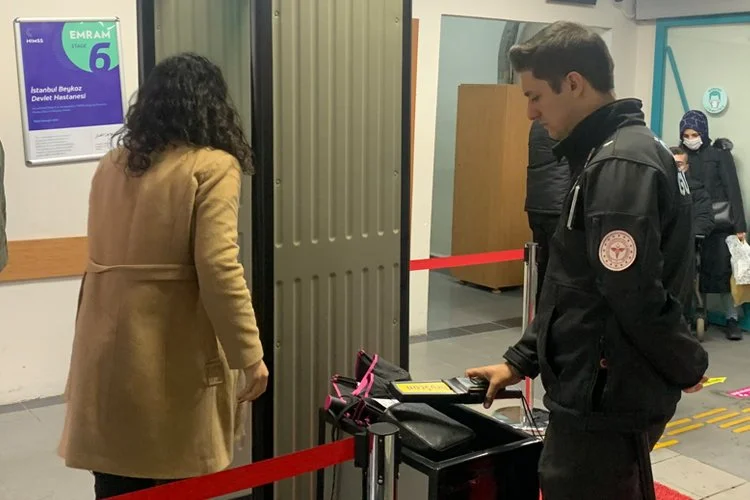 Son zamanlarda sağlık çalışanlarına yönelik şiddet olaylarının artış göstermesi Sağlık