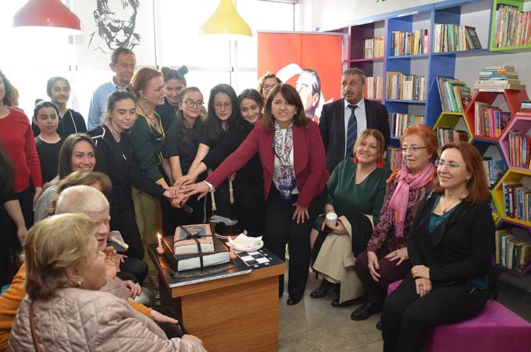 bedes acilis 12 NpP95MVkPw