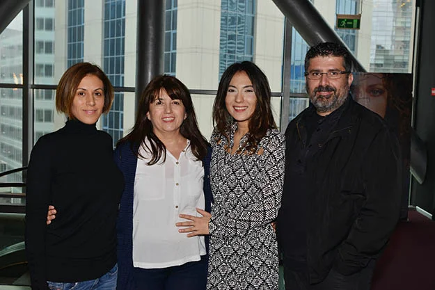 Gülay Demirel'in kız kardeşi Esra İnal'ın gizemli gerçek yaşamını konu