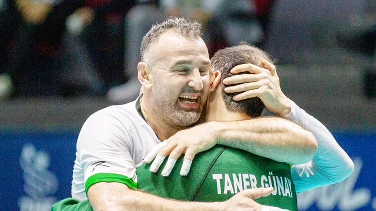 Türk Hentbol Tarihine adını yazdıran sporculardan olan Ramazan Döne 2024-25