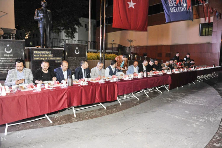 Beykoz Belediyesi ilçe sakinlerini gecenin bereket ve feyzinin paylaşıldığı sahur
