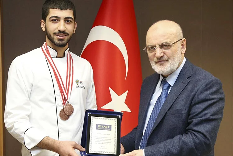 berk vural urun 2 aG 37jHAos