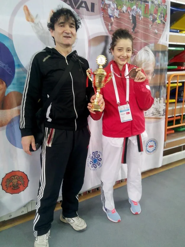 berranurt BRp9IHXoJZ