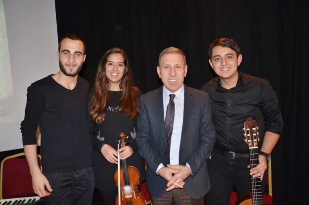 besinci siir aksami db 44 3JT5rMKOHA